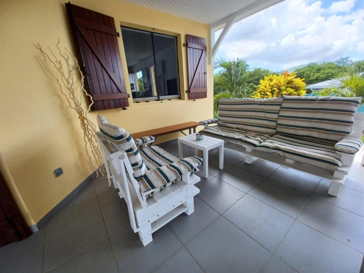 Korn Lambis Villa แซ็งต์-ลูซ ภายนอก รูปภาพ