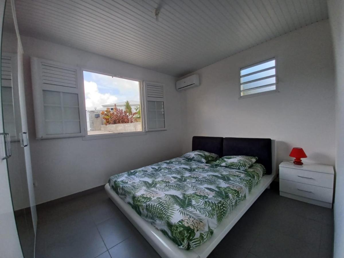 Korn Lambis Villa แซ็งต์-ลูซ ภายนอก รูปภาพ